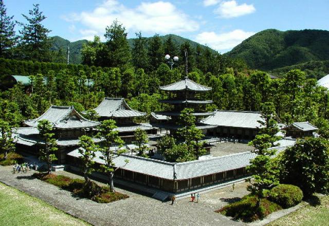 Quần thể kiến trúc Phật giáo Horyuji